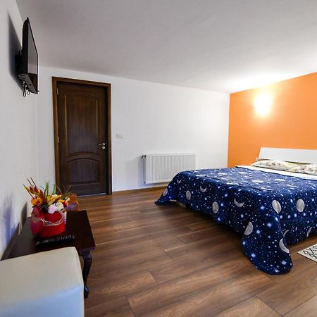 Villa Castellino Tîrgu Ocna Eksteriør billede