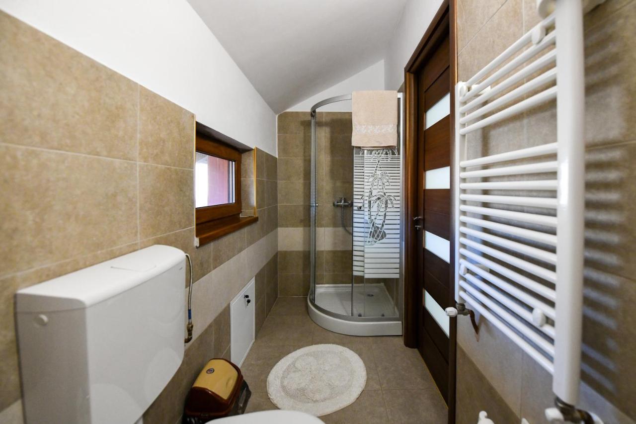 Villa Castellino Tîrgu Ocna Eksteriør billede
