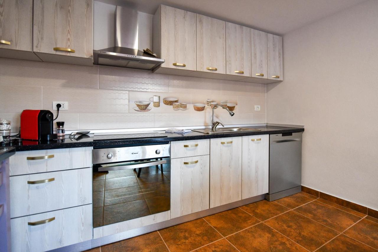 Villa Castellino Tîrgu Ocna Eksteriør billede